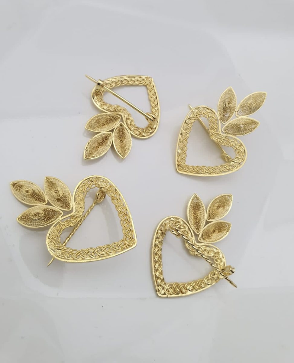 Broche Cœur Vintage En Bijou Fantaisie - Modèle 104-20/A1 - Occasion, Parfaite Pour Customiser Tes Looks